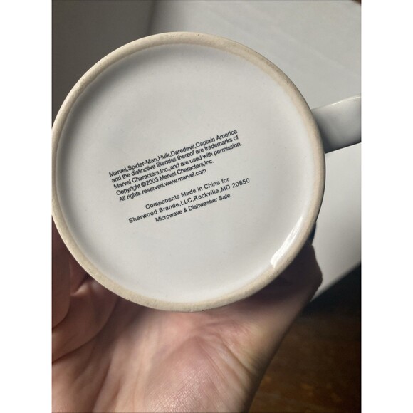 2003 Marvel Captain America Coffee Mug - Picture 4 of 6